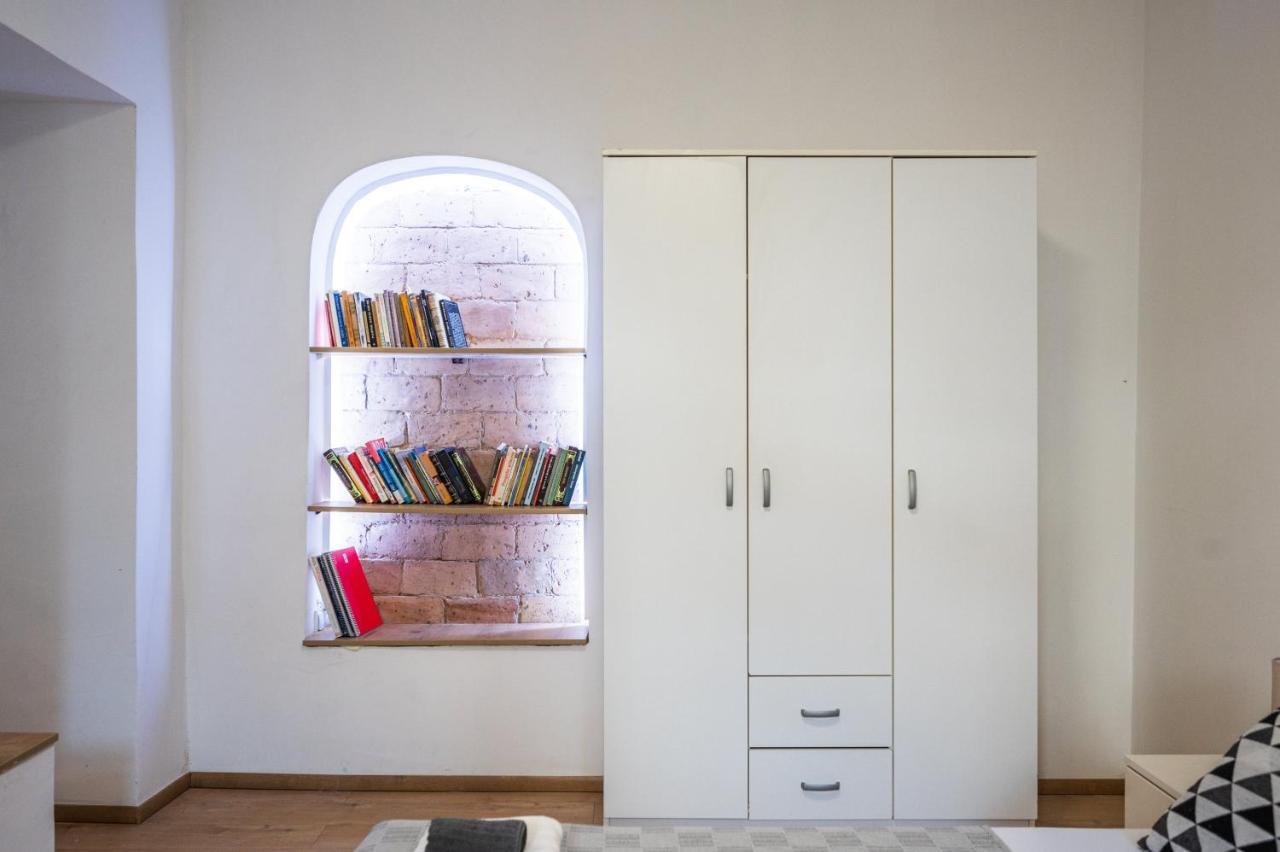 Spacious And Bright 2bdr In The Old Town *